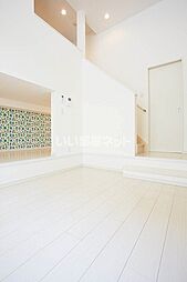 i・スペース小本(アイスペースコモト) 105 1階ワンルームのリビング/ダイニング