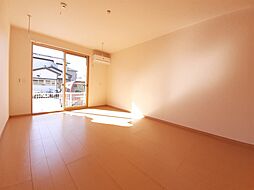 東武小泉線 西小泉駅 徒歩28分の賃貸アパート 1階1Kのリビング/ダイニング