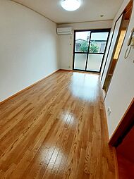 ウエストコート川崎 102 1階2DKのリビング/ダイニング