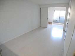 MODERN PALAZZO レイール 207 2階1LDKのリビング/ダイニング