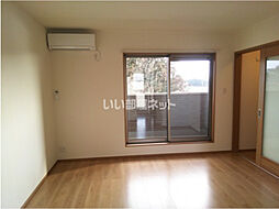 ファミーユII 103 1階2LDKのリビング/ダイニング