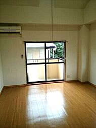 メープルV 206 2階1Kのリビング/ダイニング