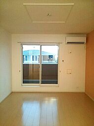 ブリアン・ヴェールIII 201 2階2LDKのリビング/ダイニング