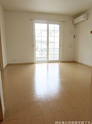 バーミィ　II 202 2階3LDKのリビング/ダイニング