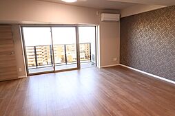 Park Avenue East 1101 11階3LDKのリビング/ダイニング