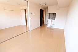 グリーンガーデン 205 2階1LDKのリビング/ダイニング