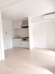 ステラ　ガーデン 102 1階1LDKのリビング/ダイニング