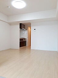 プロスペリティ 102 1階1LDKのリビング/ダイニング