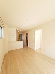 クラージュ 101 1階1LDKのリビング/ダイニング