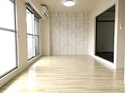 ＡＭＯＵＲナメリ 202 2階3LDKのリビング/ダイニング