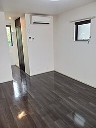 グラ−ス・エム 103 1階ワンルームのリビング/ダイニング