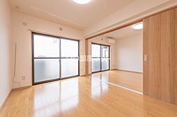 La Vie Bell Takeda（ラヴィベール竹田） 203 2階2SLDKのリビング/ダイニング