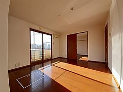 ヴェルドミール 101 1階2LDKのリビング/ダイニング