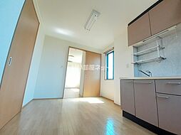 レアル・Ｍ 202 2階2DKのリビング/ダイニング