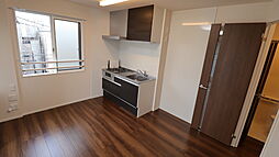 フルーヴ 301 3階1DKのリビング/ダイニング