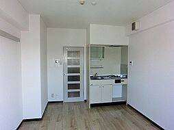 ライオンズマンション東山壱番館 6階1Kのリビング/ダイニング