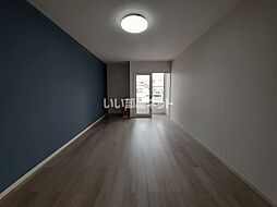 サラミス 205 2階1Kのリビング/ダイニング