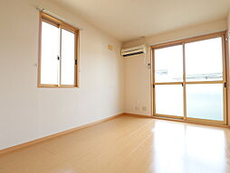 クローバーハイツ 101 1階2DKのリビング/ダイニング