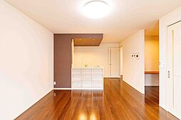 ベェルヴェル 103 1階1LDKのリビング/ダイニング