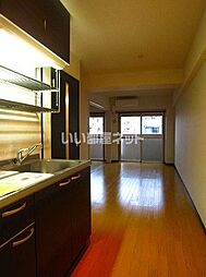 Ｚｕｋｕｎｆｔ（ツークンフト） 201 2階1LDKのリビング/ダイニング