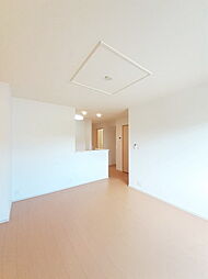 テラスくるみ 102 1階1LDKのリビング/ダイニング