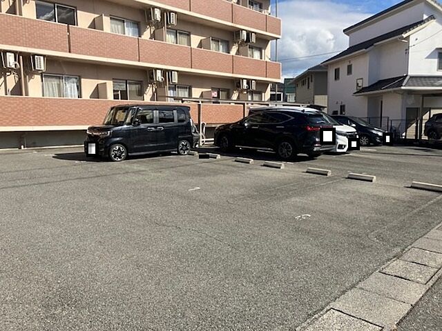 6 / 7