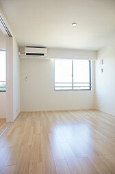 フィオリーレX 201 2階1LDKのリビング/ダイニング