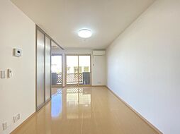 フレブラース 1階1LDKのリビング/ダイニング