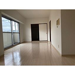 JR東海道本線 幸田駅 徒歩25分の賃貸マンション 2階3LDKのリビング/ダイニング