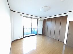 ドルチェ 104 1階1DKのリビング/ダイニング