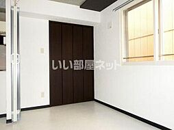 K&M 405 4階1LDKのリビング/ダイニング