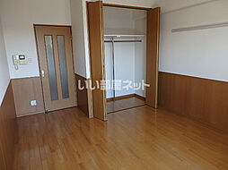 ロワジールKII 505 5階1Kのリビング/ダイニング