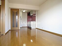 マリベールはやしまち 203 2階1LDKのリビング/ダイニング