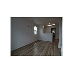 Maison　Consolata 102 1階1LDKのリビング/ダイニング