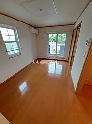 ブルーマーリン　Ａ 202 2階2LDKのリビング/ダイニング