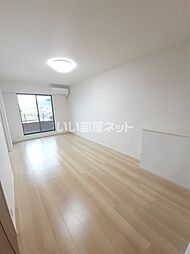 グレースカーサ 202 2階1LDKのリビング/ダイニング