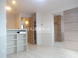 プラスパー 201 2階2LDKのリビング/ダイニング