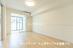 ラブリーハウス 102 1階1LDKのリビング/ダイニング