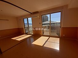 ルントベルク　Ａ 201 2階2LDKのリビング/ダイニング