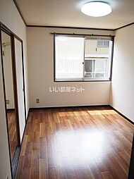 ヴィラ清水 102 1階2LDKのリビング/ダイニング