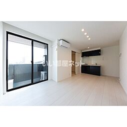 Warren hoshizakiI 102 1階1LDKのリビング/ダイニング