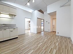 東武伊勢崎線 韮川駅 徒歩4分の賃貸アパート 2階2DKのリビング/ダイニング