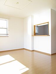 エバーグリーン 201 2階2LDKのリビング/ダイニング