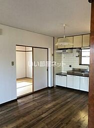 ヴィラファミール 201 2階2LDKのリビング/ダイニング