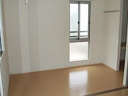 ロイヤルニュータウン 110 1階1LDKのリビング/ダイニング