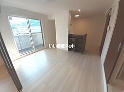 FELIZ（フェリス） 302 3階1LDKのリビング/ダイニング