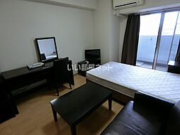 カスタリア三宮 808 8階ワンルームのリビング/ダイニング