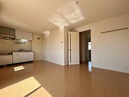 ソシアレジデンス 202 2階1LDKのリビング/ダイニング