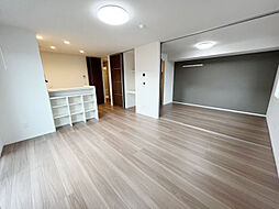 D-room Raffine 105 1階2LDKのリビング/ダイニング