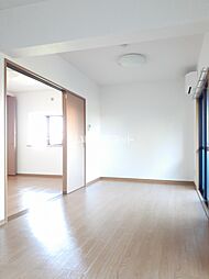 クレスト 204 2階2LDKのリビング/ダイニング